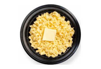 KIDS Egg Noodles & Butter